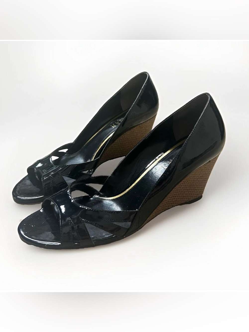 Lauren Ralph Lauren Patent Leather Wedge Sandals Women 8.5M Black Chic Modern